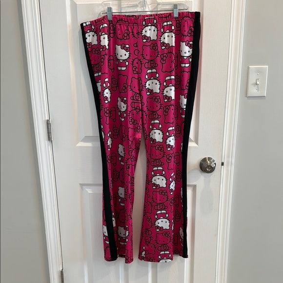 SHEIN 3XL Fuchsia Hello Kitty Lounge Flare Pants - Picture 3 of 14